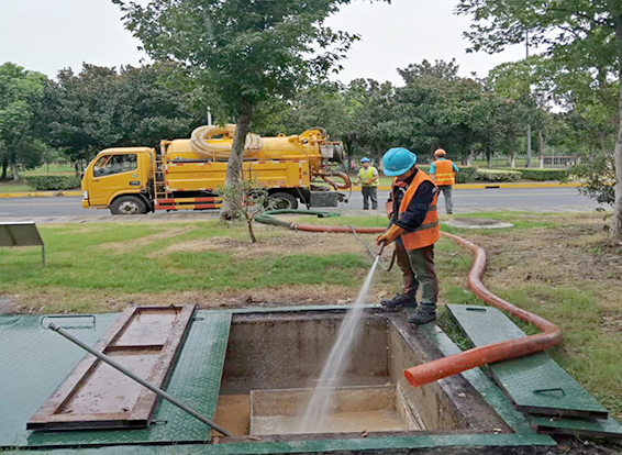 建平化油池清理